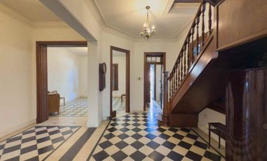 CASA EN ALQUILER LA PLATA
