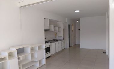 ALQUILER MONOAMBIENTE 37m2 BALCON CFTE DEVOTO