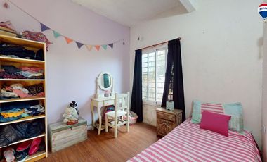 VENTA CASA 4 AMBIENTES CON PILETA MORENO