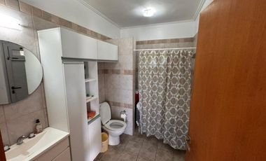 CASA EN ALQUILER BERISSO 3 DORMITORIOS PILETA