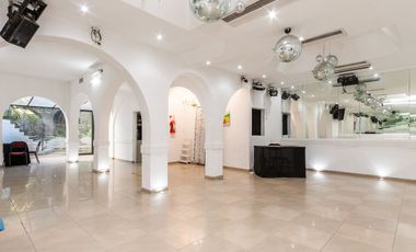 VENTA SALÓN DE FIESTAS - BANFIELD / IDEAL INVERSOR