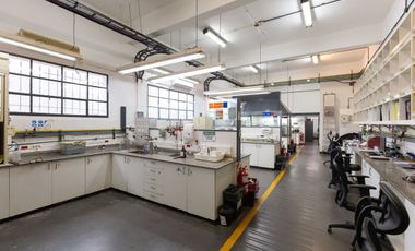 ALQUILER GALPON LABORATORIO Y OFICINAS V.MARTELLI
