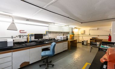 ALQUILER GALPON LABORATORIO Y OFICINAS V.MARTELLI