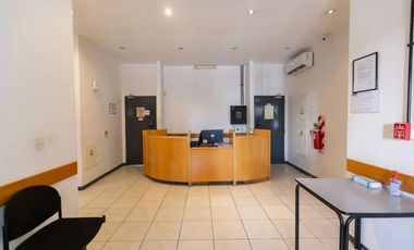 ALQUILER GALPON LABORATORIO Y OFICINAS V.MARTELLI
