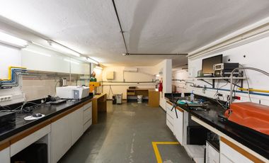 ALQUILER GALPON LABORATORIO Y OFICINAS V.MARTELLI