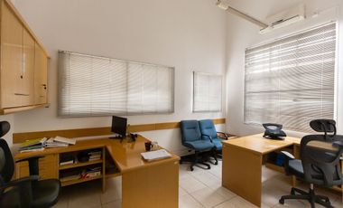 ALQUILER GALPON LABORATORIO Y OFICINAS V.MARTELLI