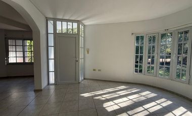 Casa Quinta en Tupac Amaru 115