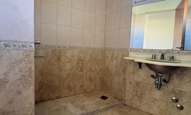 Casa Quinta en Tupac Amaru 115
