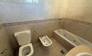 Casa Quinta en Tupac Amaru 115