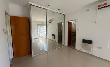 Casa Quinta en Tupac Amaru 115