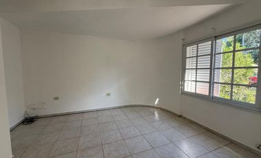 Casa Quinta en Tupac Amaru 115