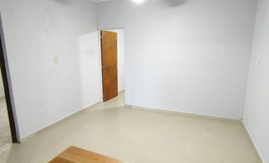 Casa en alquiler de 2 dormitorios c/ cochera en Rafaela