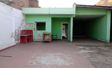 VENTA DE CASA  A METROS DE LA AV. ALMIRANTE BROWN