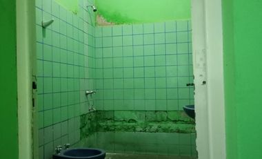 VENTA DE CASA  A METROS DE LA AV. ALMIRANTE BROWN