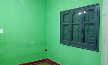 VENTA DE CASA  A METROS DE LA AV. ALMIRANTE BROWN
