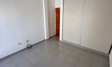 Departamento en alquiler c/ cochera en Nueva Resistencia