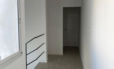 SE VENDE DÚPLEX FINANCIADO