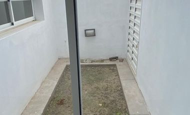 SE VENDE DÚPLEX FINANCIADO