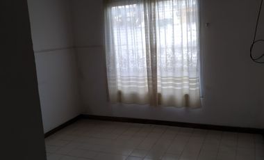 CASA EN VENTA EN PEHUAJO CON 2 DEPARTAMENTOS
