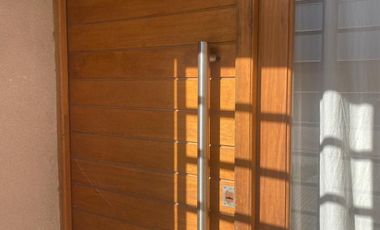 CASA EN VENTA EN PEHUAJO CON 2 DEPARTAMENTOS