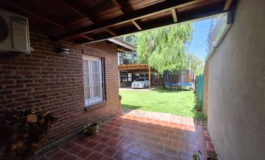 VENTA CASA 4 AMBIENTES PILETA Y QUINCHO RANELAGH