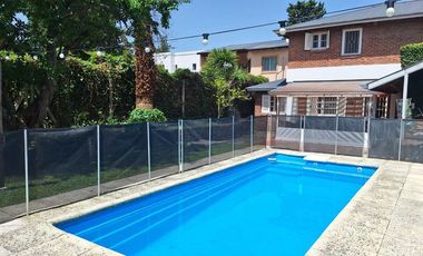 VENTA CASA 4 AMBIENTES PILETA Y QUINCHO RANELAGH