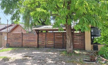 VENTA CASA 4 AMBIENTES PILETA Y QUINCHO RANELAGH