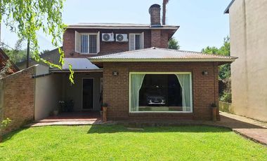 VENTA CASA 4 AMBIENTES PILETA Y QUINCHO RANELAGH