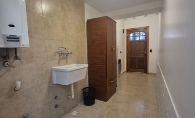 OPORTUNIDAD ALQUILER Cabaña de Bosque, 3 Dorm