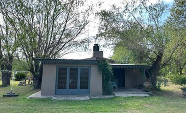 CASA QUINTA EN VENTA- 20 DE JUNIO