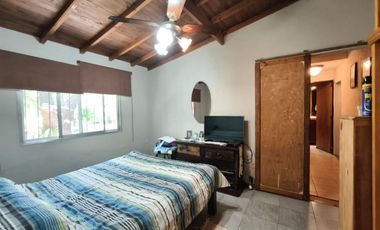 CASA QUINTA EN VENTA- 20 DE JUNIO