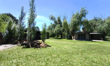CASA QUINTA EN VENTA- 20 DE JUNIO