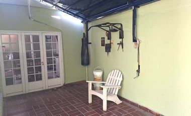 Venta de propiedad a mts. de Av. Belgrano