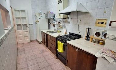 Venta de propiedad a mts. de Av. Belgrano