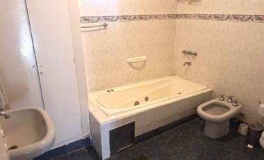 Venta de propiedad a mts. de Av. Belgrano