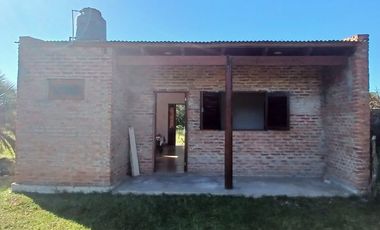CASA EN ALQUILER 3 AMBIENTES CAROLINA CORRIENTES