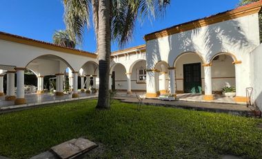 Casona Patrimonial en Venta en Centro de Goya