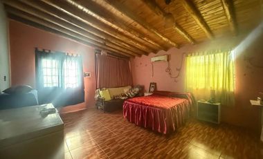 VENTA CASA CON PILETA B. ALTO CORDILLERANO LAVALLE