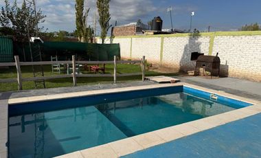 VENTA CASA CON PILETA B. ALTO CORDILLERANO LAVALLE