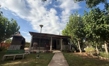 VENTA CASA CON PILETA B. ALTO CORDILLERANO LAVALLE
