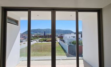 Residencia de Lujo en Ayamonte | Arquitectura Contemporánea + Vistas Naturales