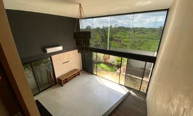 SE RENTA TOWNHOUSE EN TEMOZON, MERIDA