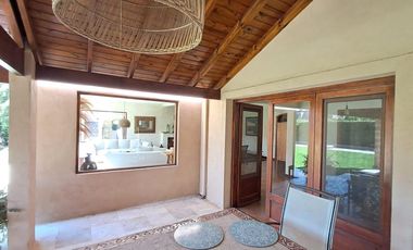 Casa en Alquiler  Pacheco Golf Club 4 dormitorios con jardin y pileta