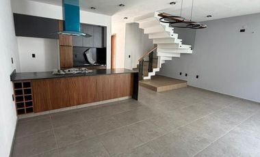 CASA EN VENTA/RENTA EN TRAMONTANA RESIDENCIAL