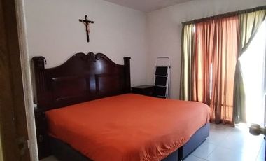 Casa de 3 Recámaras en coto en Parques Del Palmar