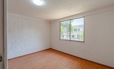 Casa en Venta en La Asunción, Metepec | Amplio Jardín y Excelente Ubicación