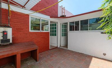 Casa en Venta en La Asunción, Metepec | Amplio Jardín y Excelente Ubicación