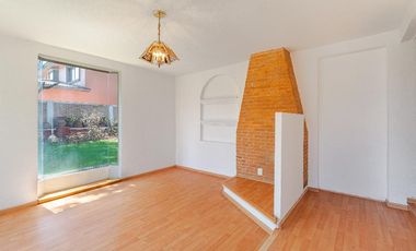 Casa en Venta en La Asunción, Metepec | Amplio Jardín y Excelente Ubicación
