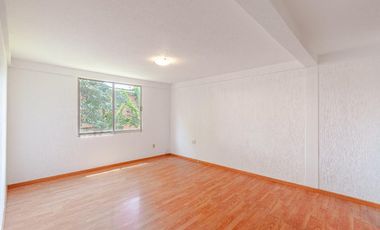 Casa en Venta en La Asunción, Metepec | Amplio Jardín y Excelente Ubicación