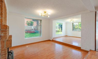Casa en Venta en La Asunción, Metepec | Amplio Jardín y Excelente Ubicación